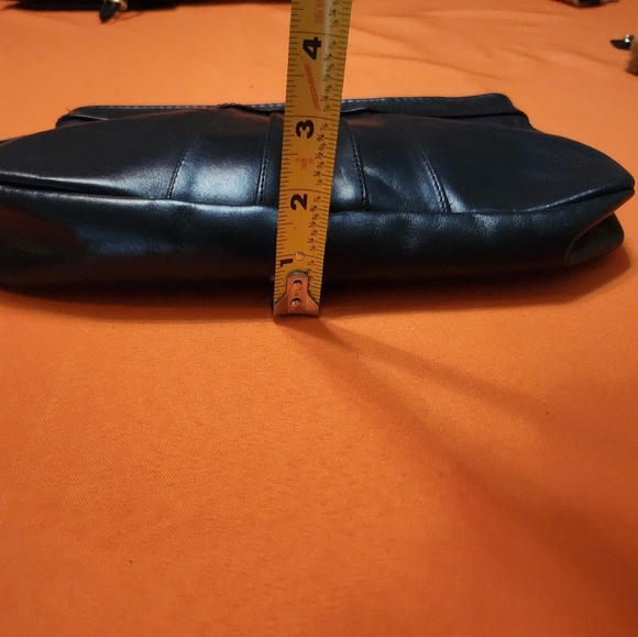 Vintage PREPPY 80'S Leather Clutch/Wristlet with Raw Leather Interior EUC - Picture 9 of 16